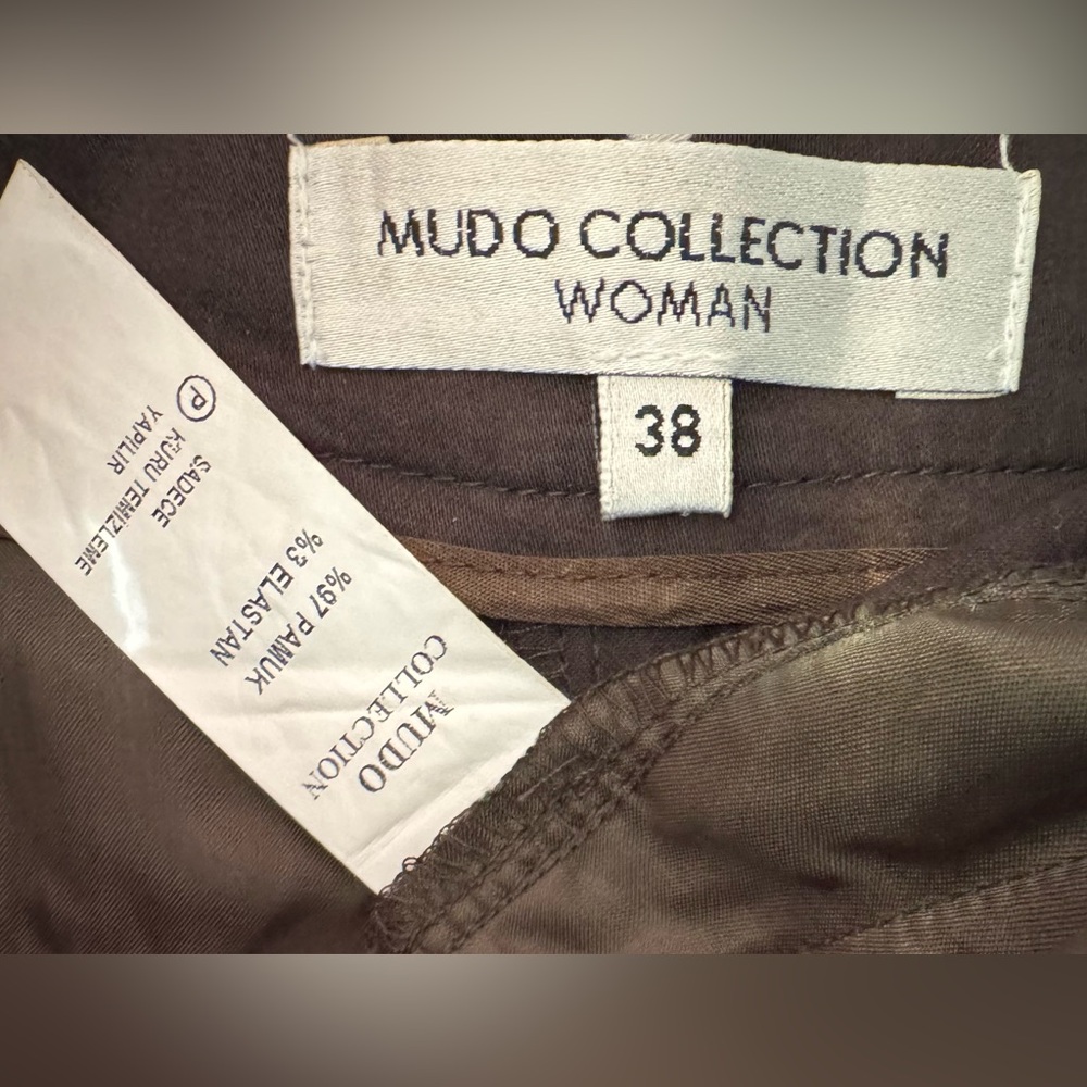 Mudo Collection Women's Pants (Dark Olive Green) - Picture 11 of 11